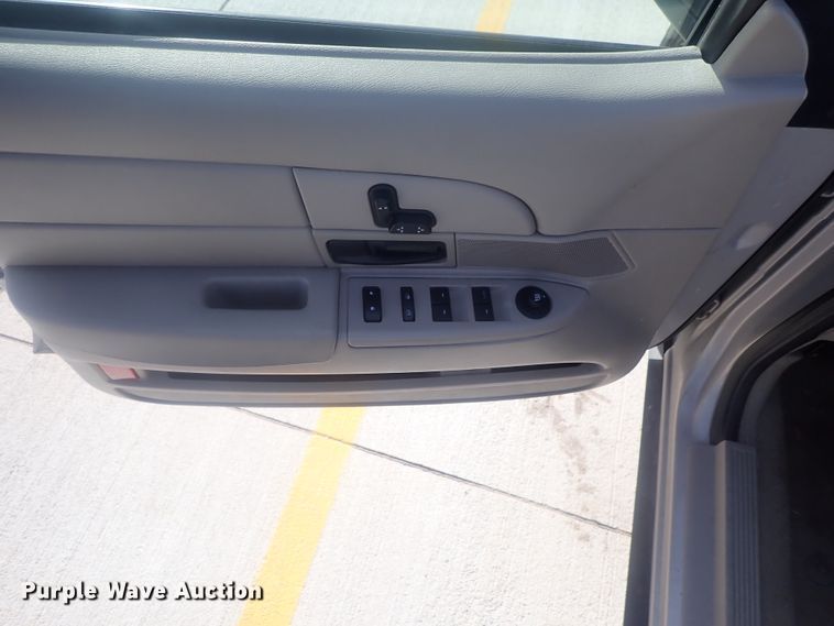 image for item DI7488 2011 Ford Crown Victoria Police Interceptor