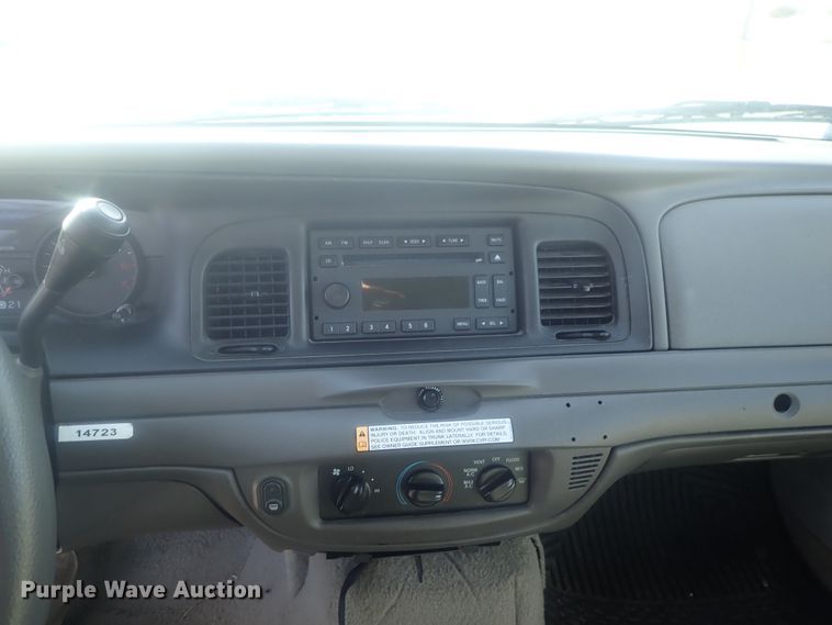 image for item DI7488 2011 Ford Crown Victoria Police Interceptor