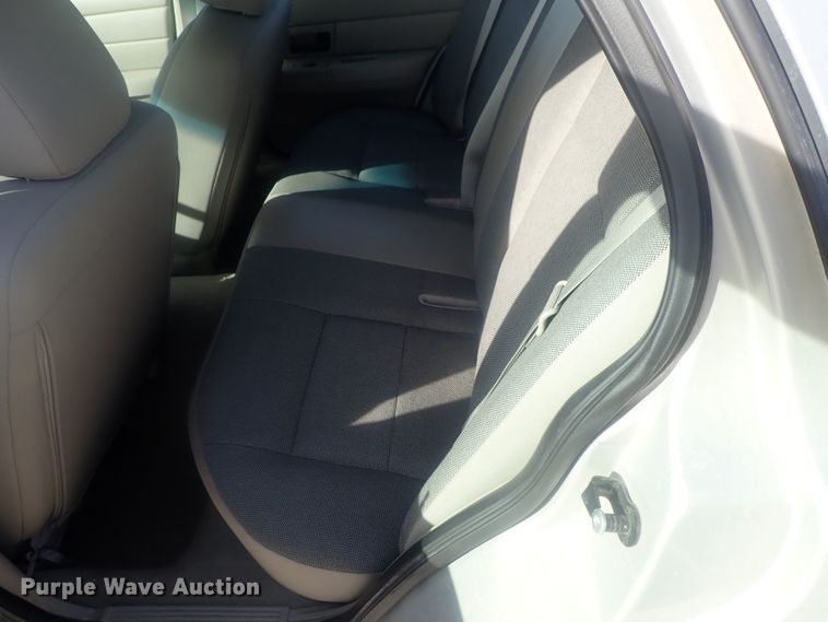 image for item DI7488 2011 Ford Crown Victoria Police Interceptor