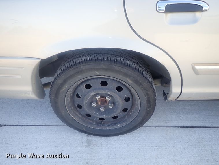 image for item DI7488 2011 Ford Crown Victoria Police Interceptor