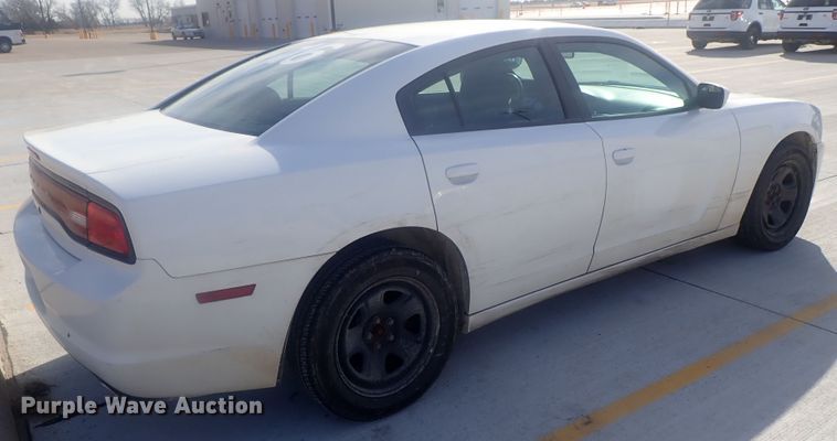 image for item DI7489 2013 Dodge Charger Police
