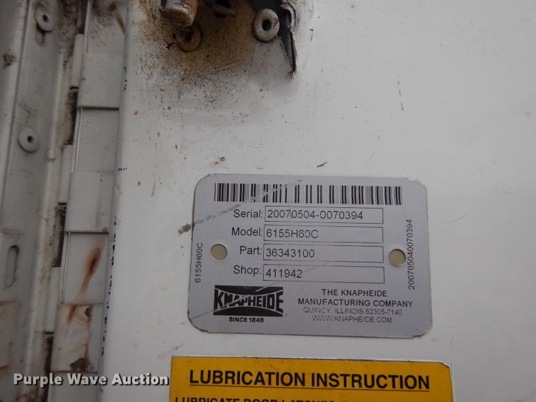 image for item DJ2750 2008 International 7400  utility/service truck