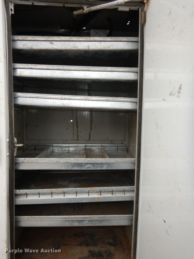 image for item DJ2750 2008 International 7400  utility/service truck