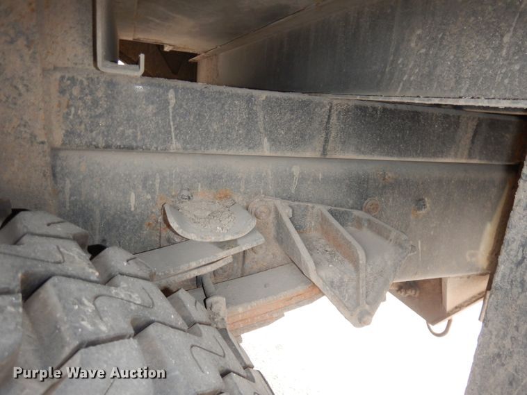 image for item DJ2750 2008 International 7400  utility/service truck