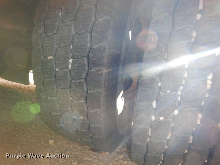 image for item DJ2761 2012 Freightliner  school bus