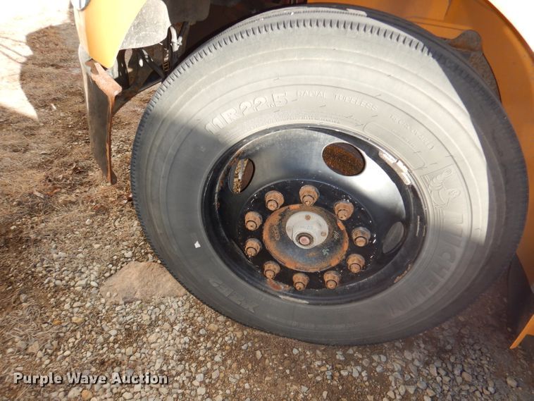 image for item DJ2761 2012 Freightliner  school bus