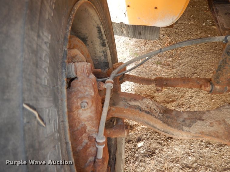 image for item DJ2761 2012 Freightliner  school bus