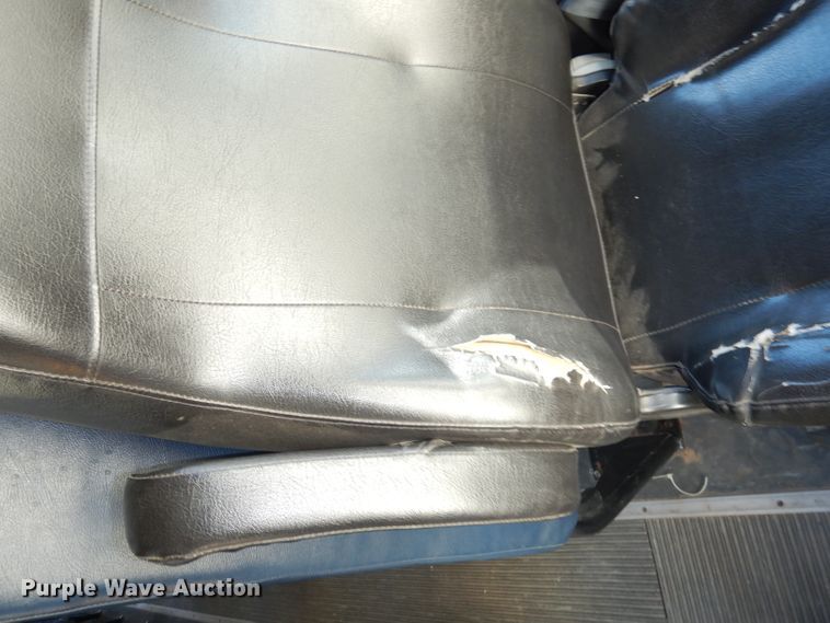 image for item DJ2761 2012 Freightliner  school bus