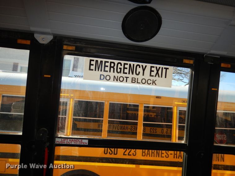 image for item DJ2761 2012 Freightliner  school bus