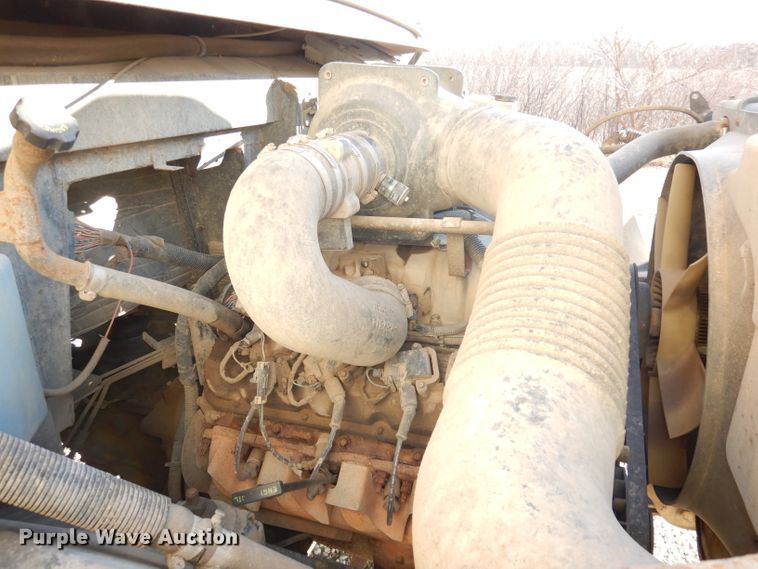 image for item DJ2762 1999 Chevrolet Blue Bird  school bus