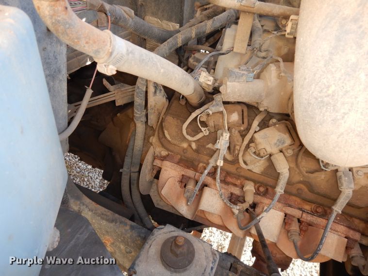 image for item DJ2762 1999 Chevrolet Blue Bird  school bus