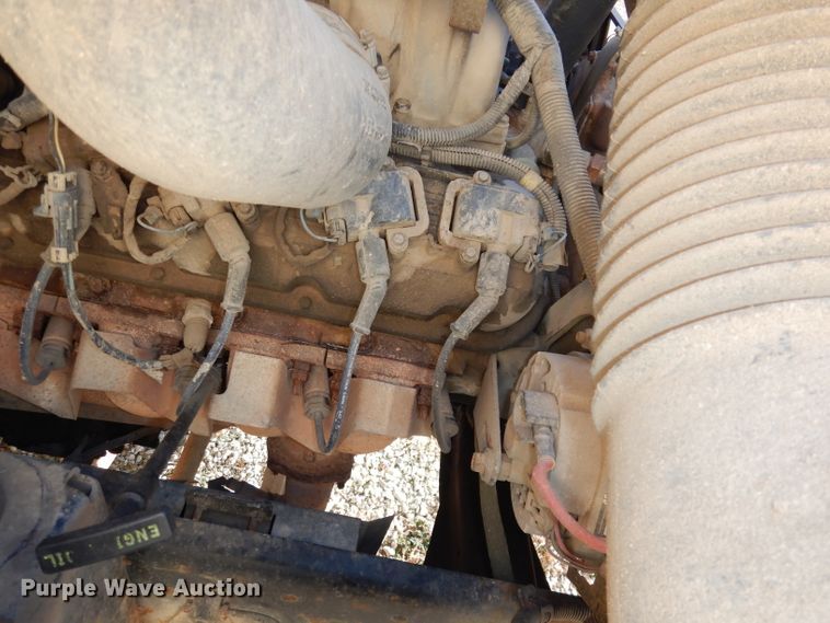 image for item DJ2762 1999 Chevrolet Blue Bird  school bus