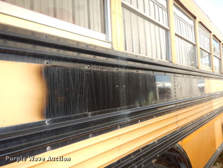 image for item DJ2762 1999 Chevrolet Blue Bird  school bus