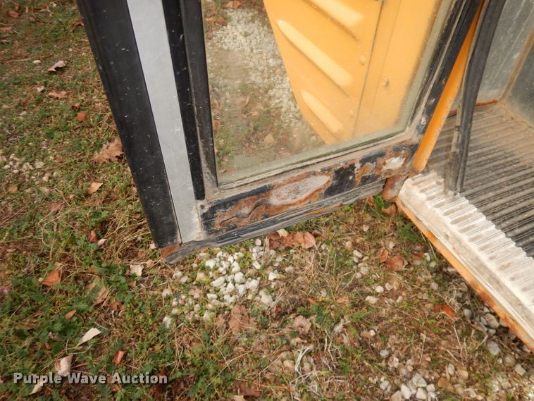 image for item DJ2762 1999 Chevrolet Blue Bird  school bus