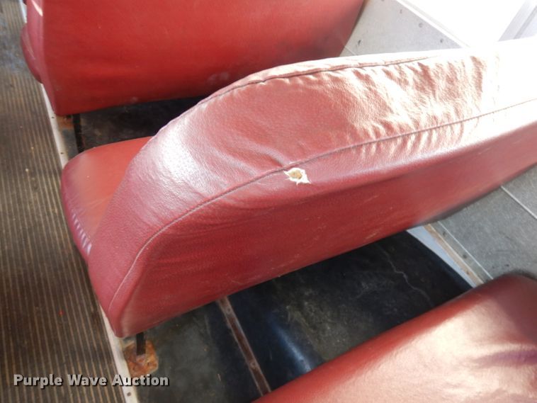 image for item DJ2762 1999 Chevrolet Blue Bird  school bus