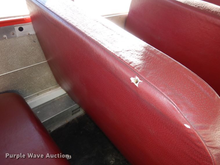 image for item DJ2762 1999 Chevrolet Blue Bird  school bus