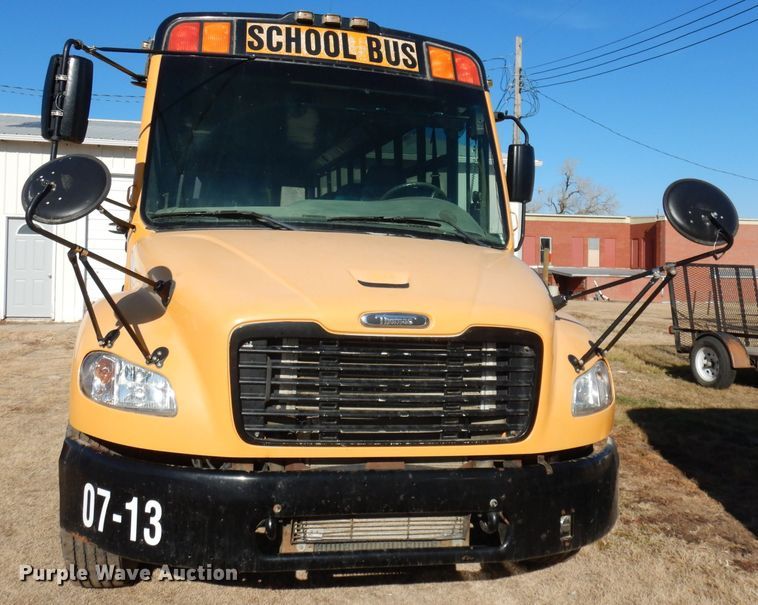 image for item DJ2787 2007 Freightliner  school bus