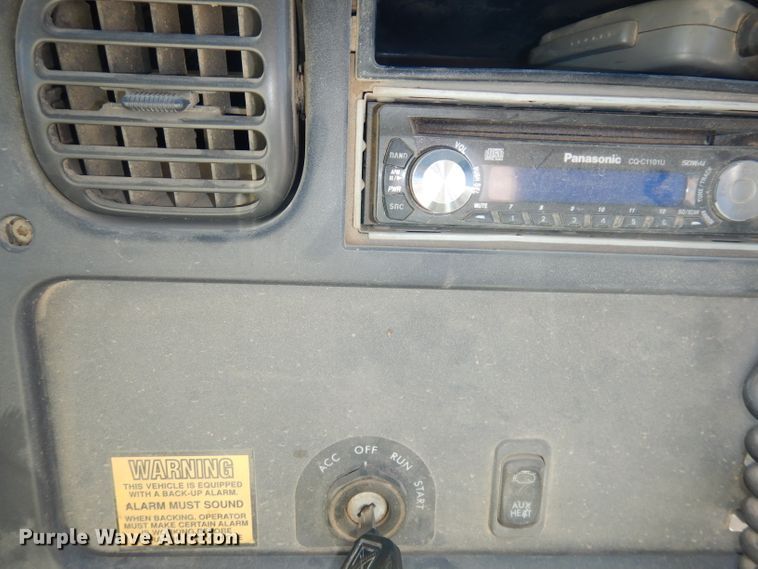 image for item DJ2787 2007 Freightliner  school bus