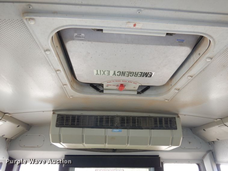 image for item DJ2787 2007 Freightliner  school bus