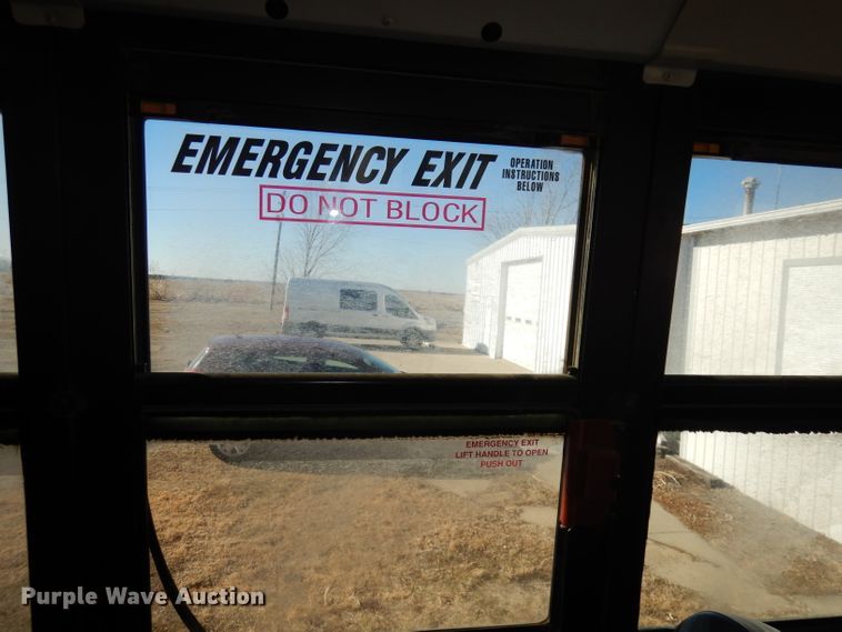 image for item DJ2787 2007 Freightliner  school bus