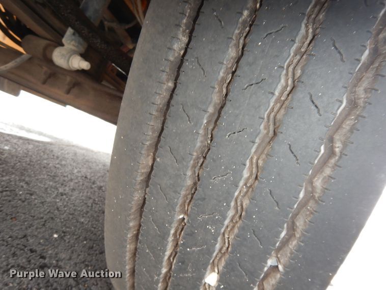 image for item DJ2797 2011 Freightliner Thomas  school bus