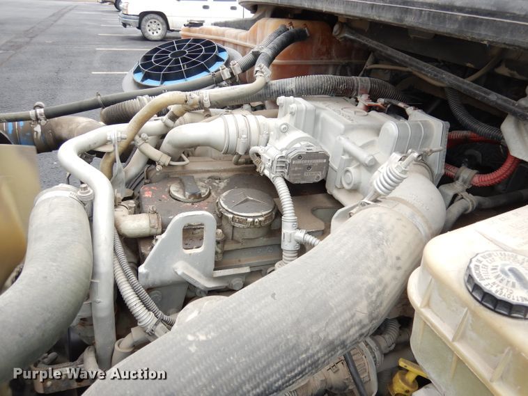 image for item DJ2797 2011 Freightliner Thomas  school bus