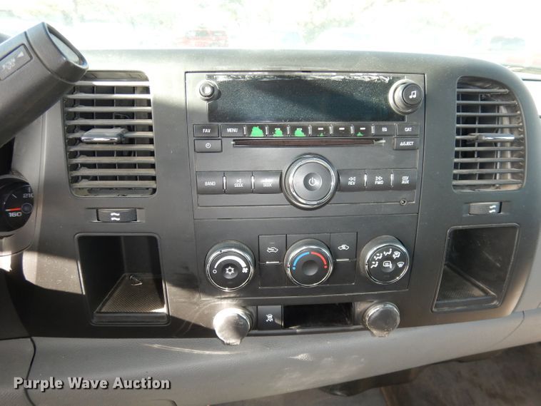 image for item DJ2803 2009 Chevrolet Silverado 1500  Ext. Cab pickup truck