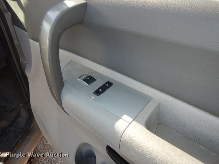 image for item DJ2803 2009 Chevrolet Silverado 1500  Ext. Cab pickup truck