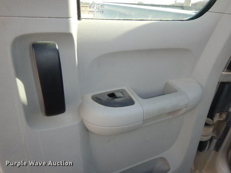 image for item DJ2803 2009 Chevrolet Silverado 1500  Ext. Cab pickup truck