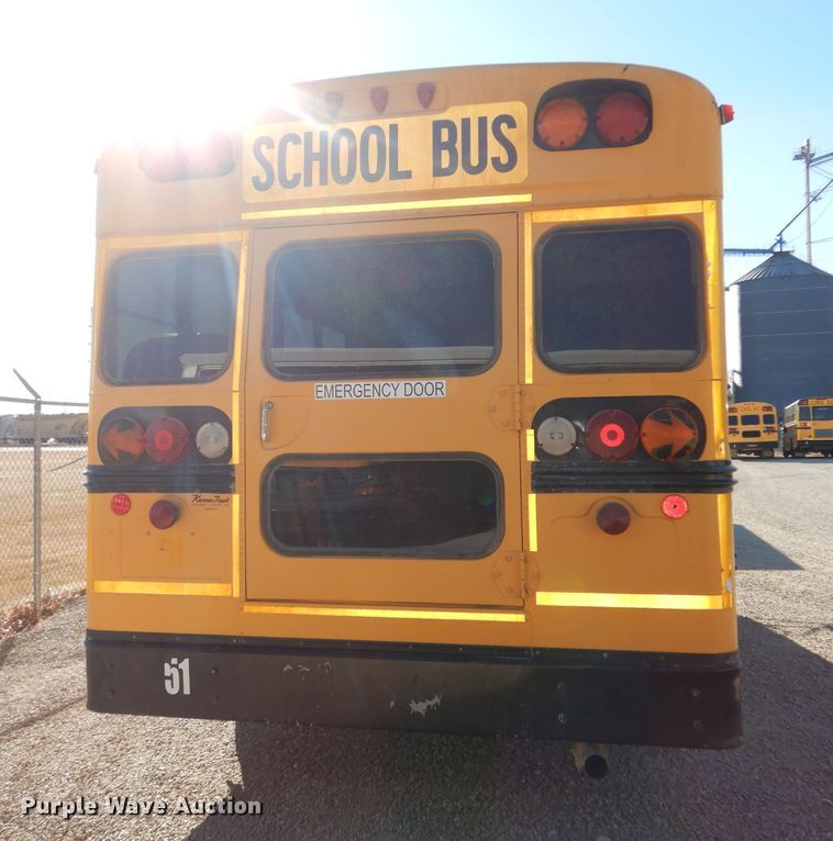 image for item DJ2821 2004 Ford E450  school bus