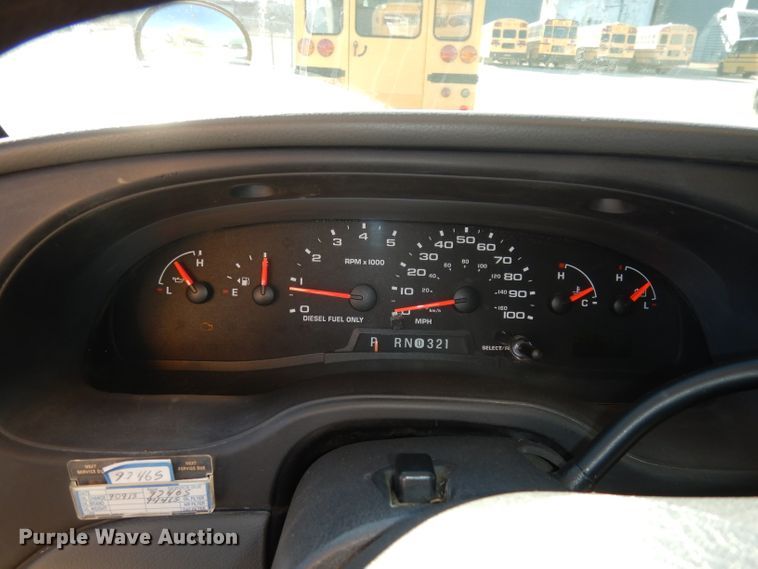 image for item DJ2821 2004 Ford E450  school bus