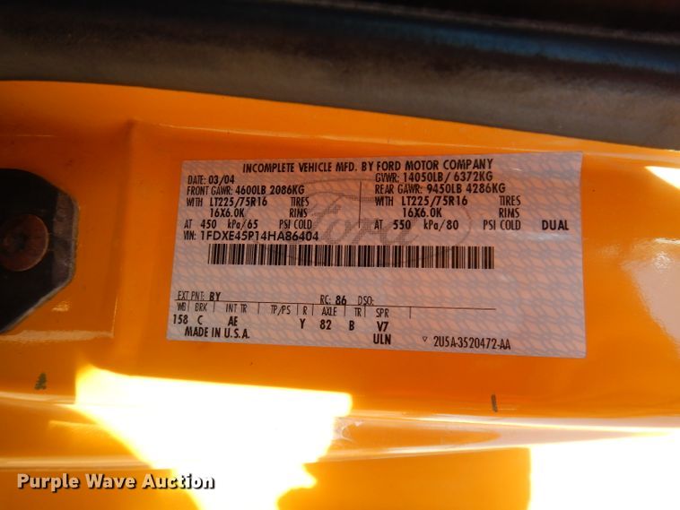 image for item DJ2821 2004 Ford E450  school bus