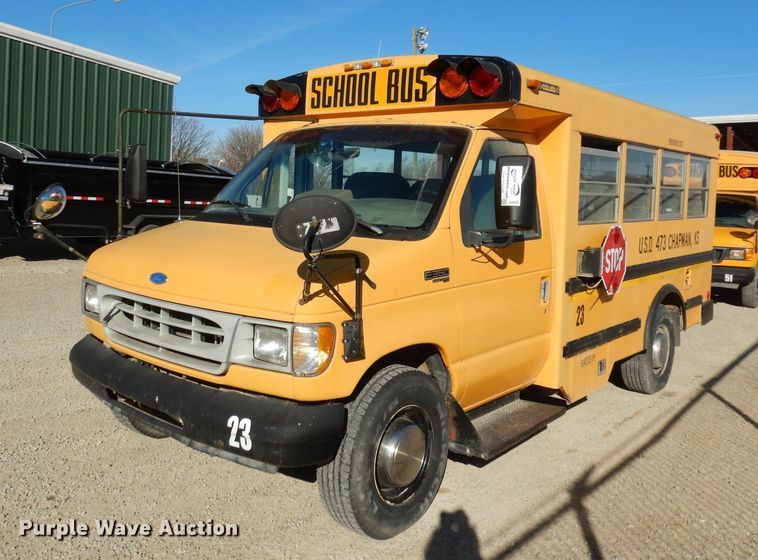 image for item DJ2822 1997 Ford E350  school bus