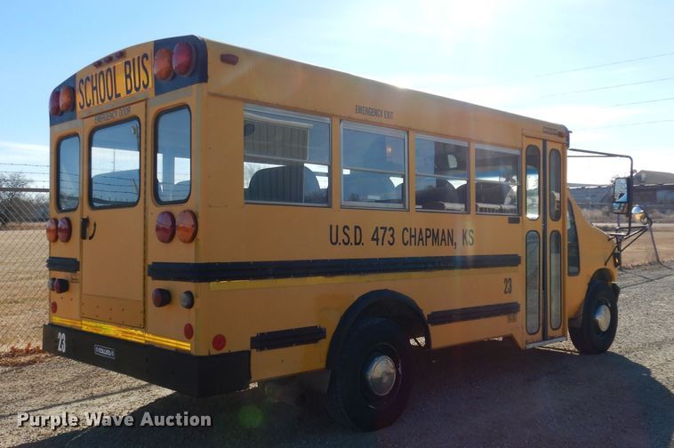 image for item DJ2822 1997 Ford E350  school bus
