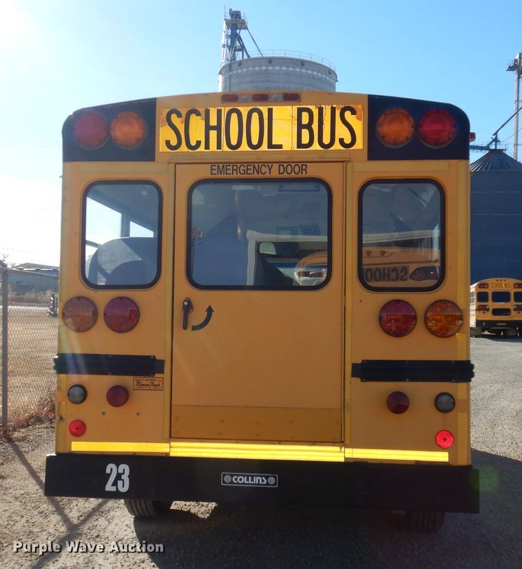 image for item DJ2822 1997 Ford E350  school bus