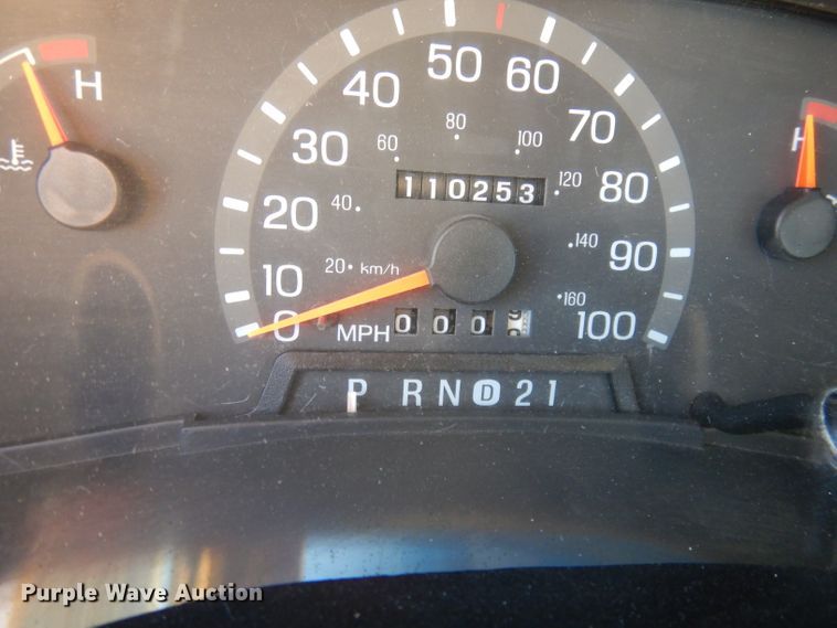 image for item DJ2822 1997 Ford E350  school bus