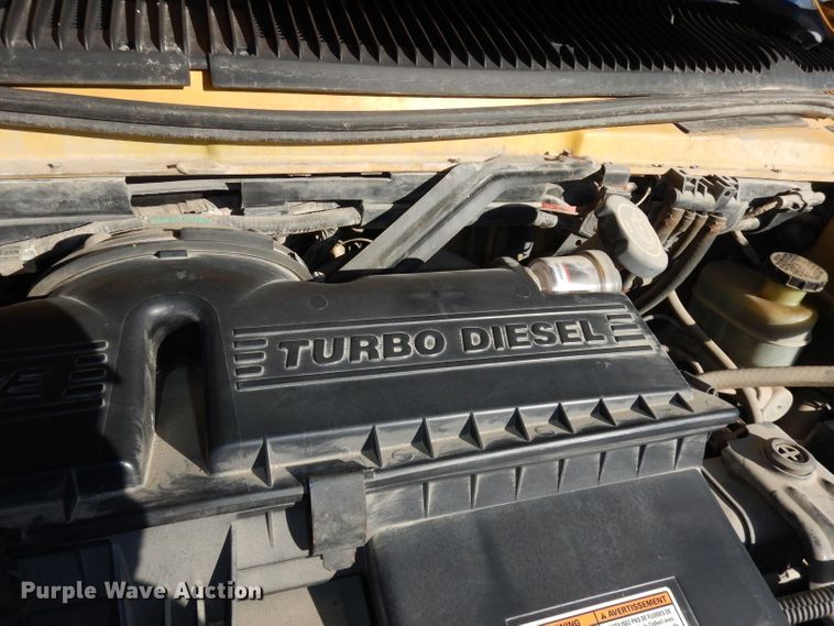 image for item DJ2822 1997 Ford E350  school bus