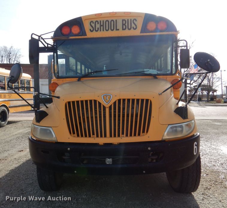 image for item DJ2823 2006 International CE300  bus