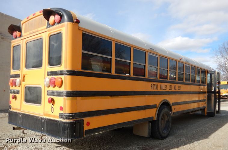 image for item DJ2823 2006 International CE300  bus