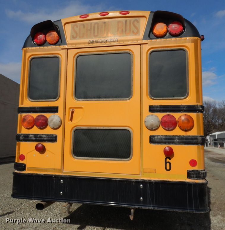 image for item DJ2823 2006 International CE300  bus