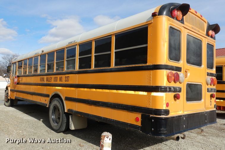 image for item DJ2823 2006 International CE300  bus