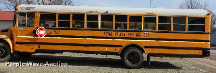 image for item DJ2823 2006 International CE300  bus