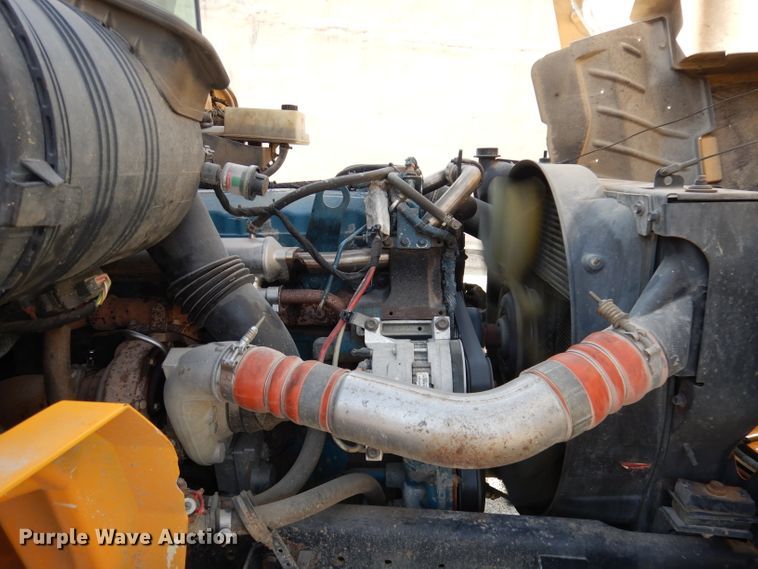 image for item DJ2823 2006 International CE300  bus