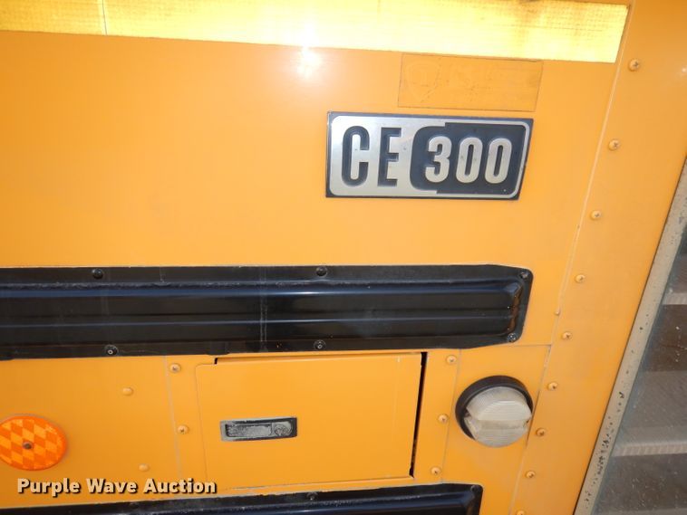 image for item DJ2823 2006 International CE300  bus