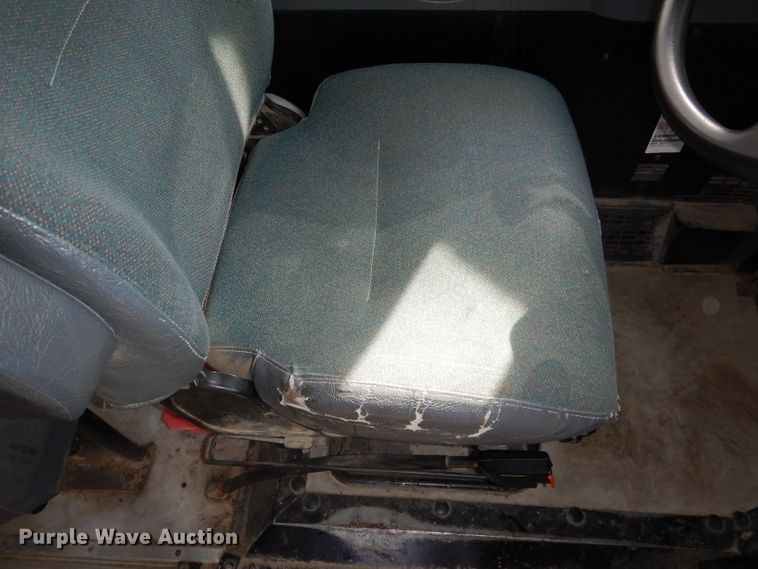 image for item DJ2823 2006 International CE300  bus