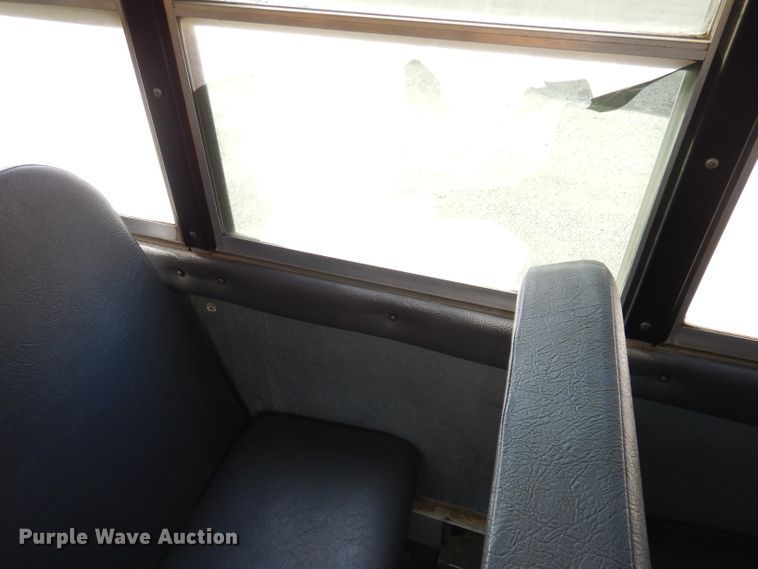 image for item DJ2823 2006 International CE300  bus