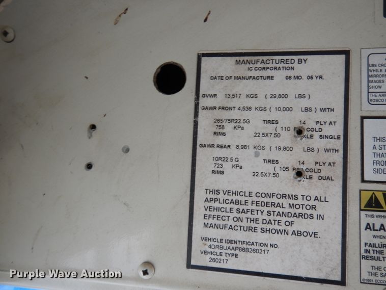 image for item DJ2823 2006 International CE300  bus