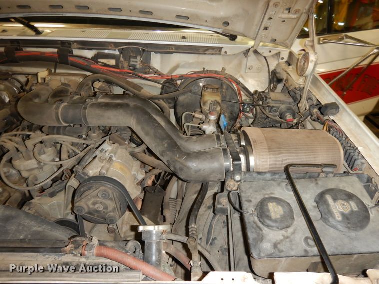 image for item DJ2824 1995 Ford F350 XL  brush fire truck