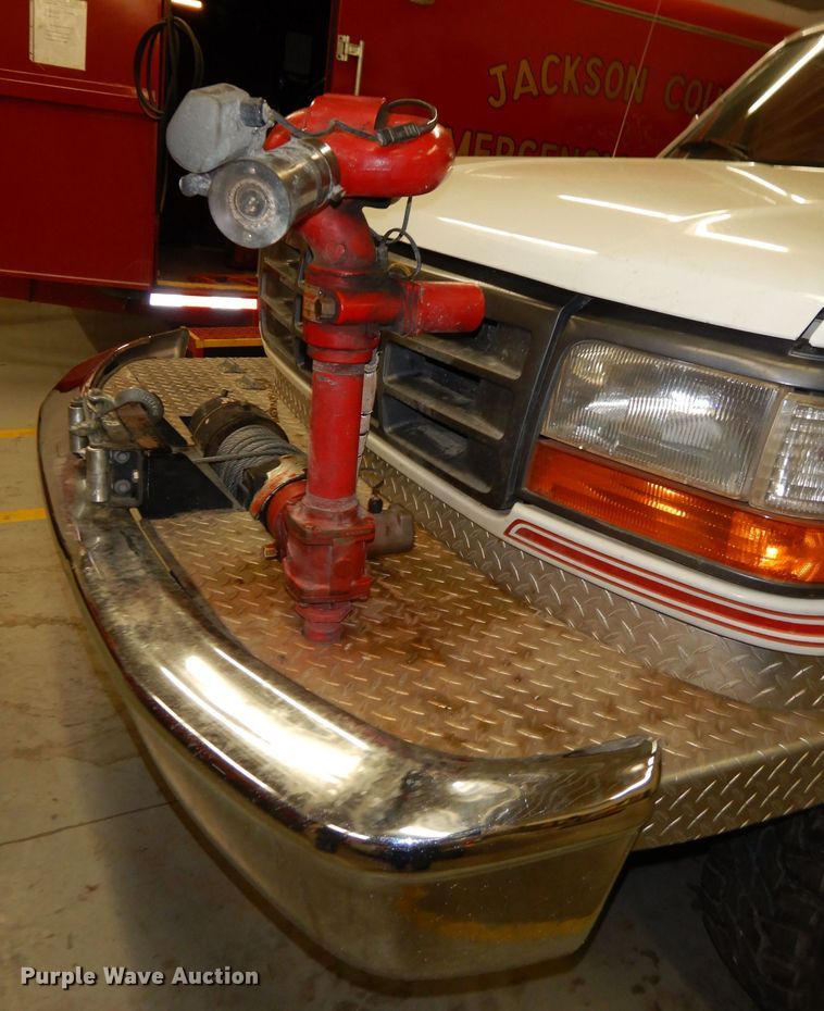image for item DJ2824 1995 Ford F350 XL  brush fire truck
