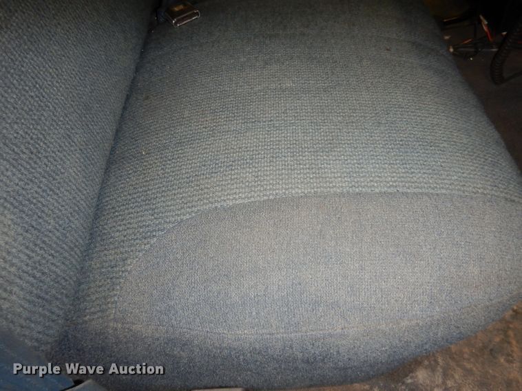 image for item DJ2824 1995 Ford F350 XL  brush fire truck